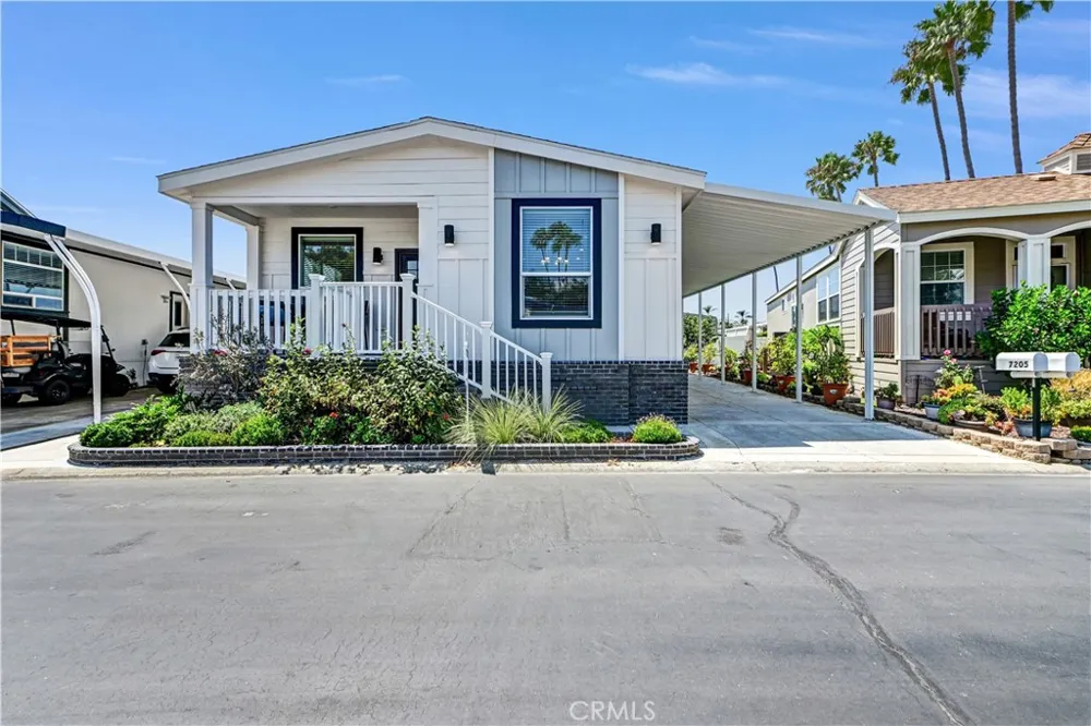 7205 Santa Barbara Street Carlsbad, CA 92011
