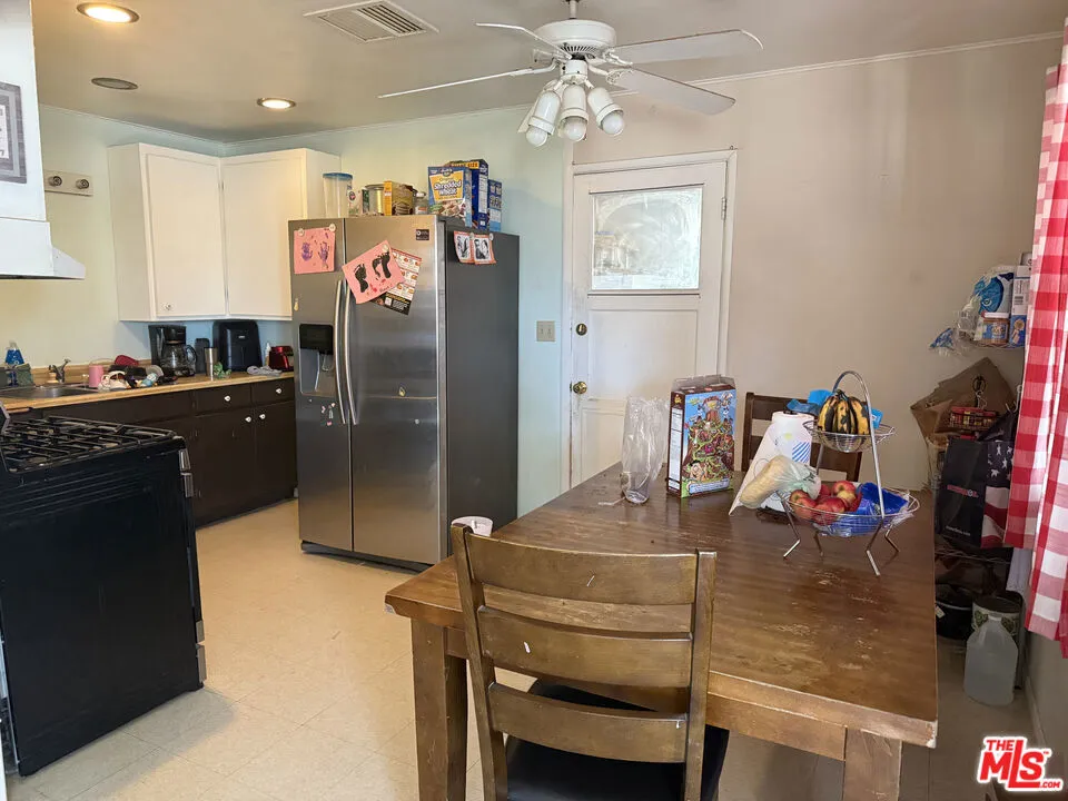 72428 Sunnyvale Drive Twentynine Palms, CA 92277