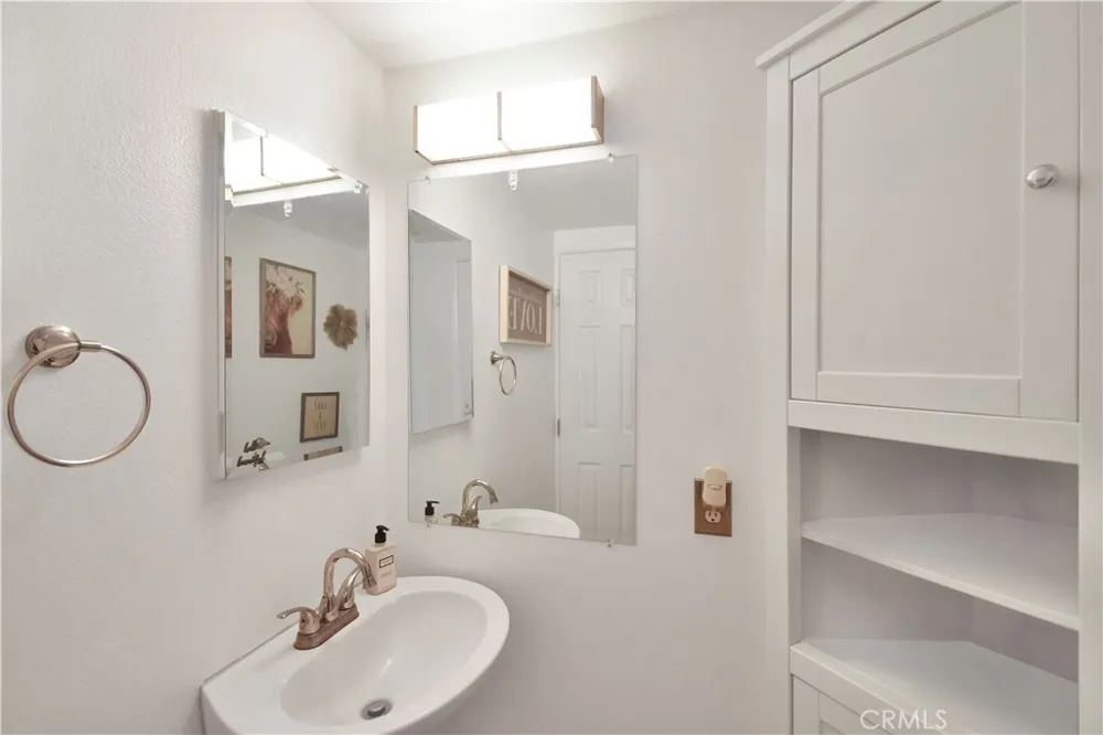 608 Francine Court La Puente, CA 91746