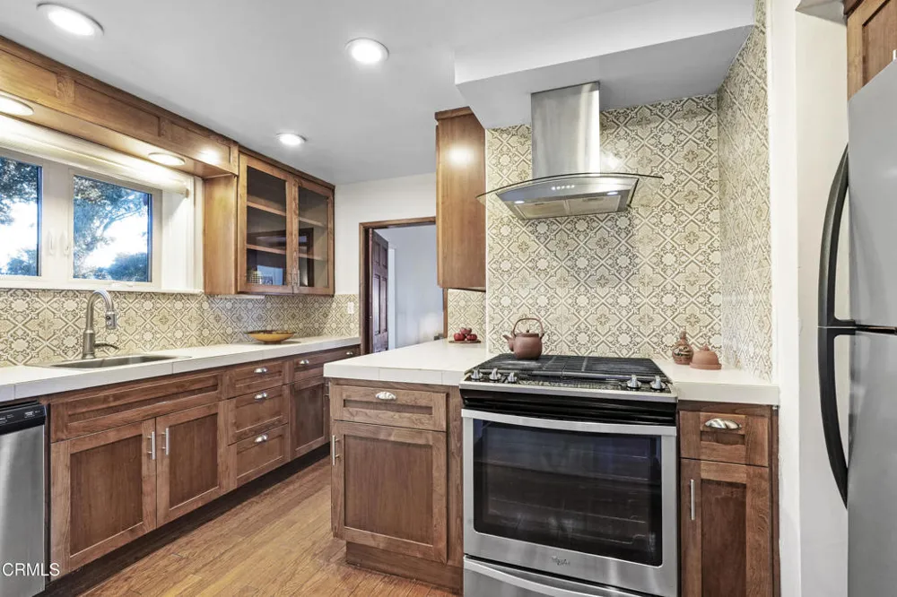 3741 Grand Avenue Ojai, CA 93023