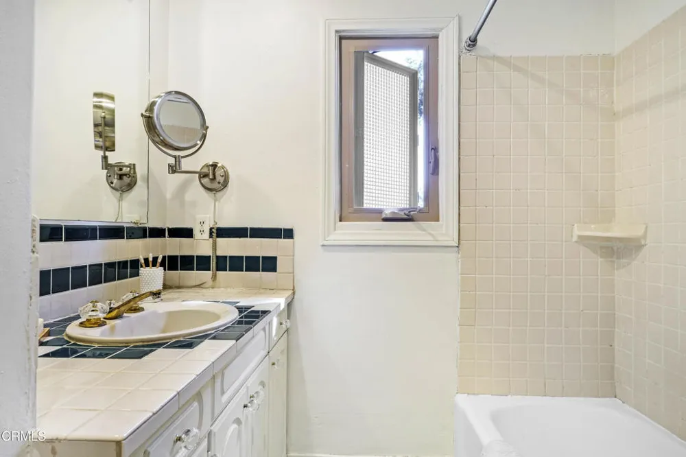 3741 Grand Avenue Ojai, CA 93023