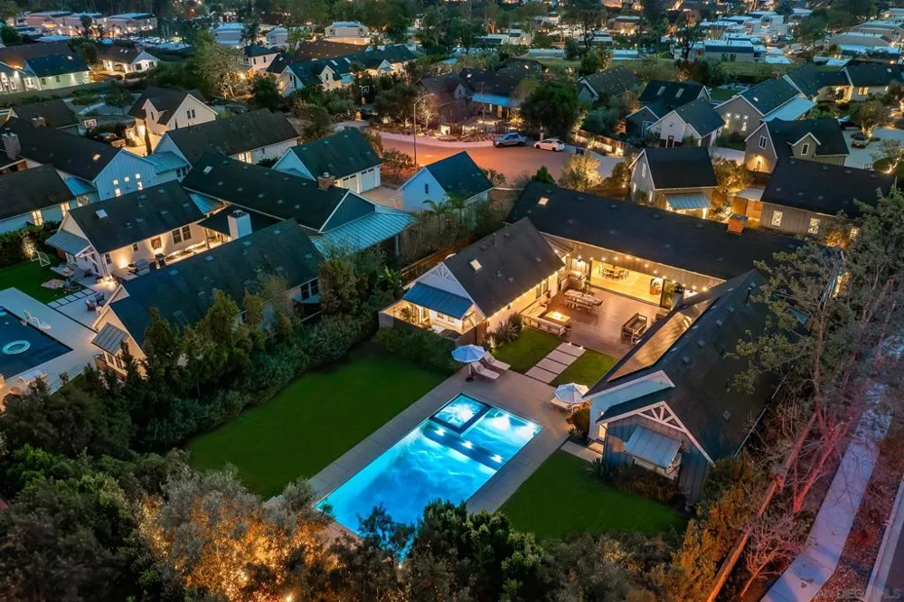 1245 Canton Ct Encinitas, CA 92024