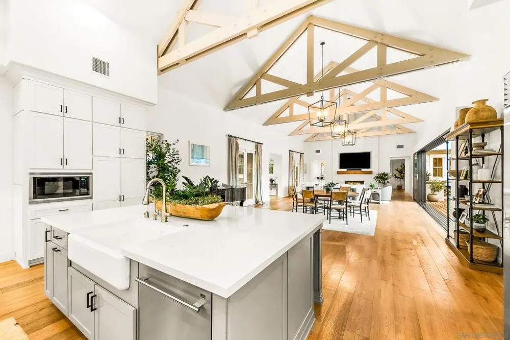1245 Canton Ct Encinitas, CA 92024