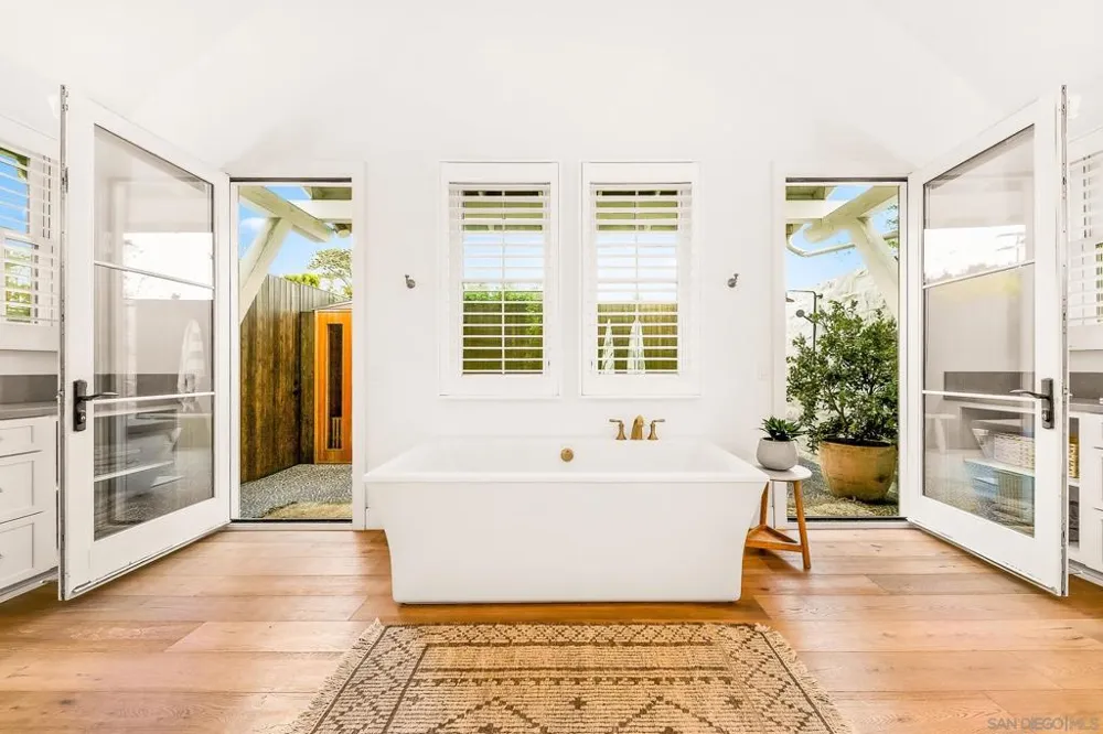 1245 Canton Ct Encinitas, CA 92024