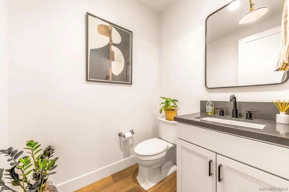 1245 Canton Ct Encinitas, CA 92024