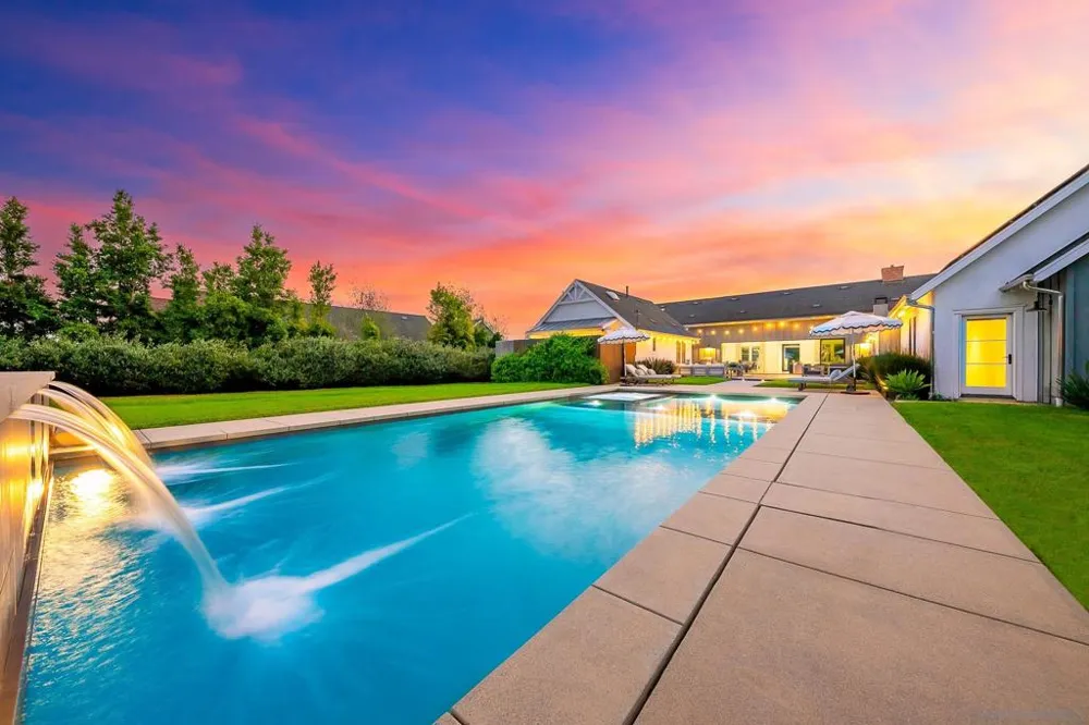 1245 Canton Ct Encinitas, CA 92024