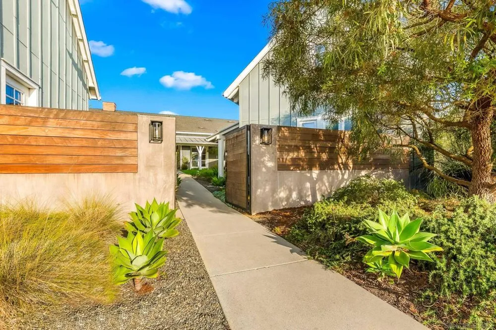 1245 Canton Ct Encinitas, CA 92024