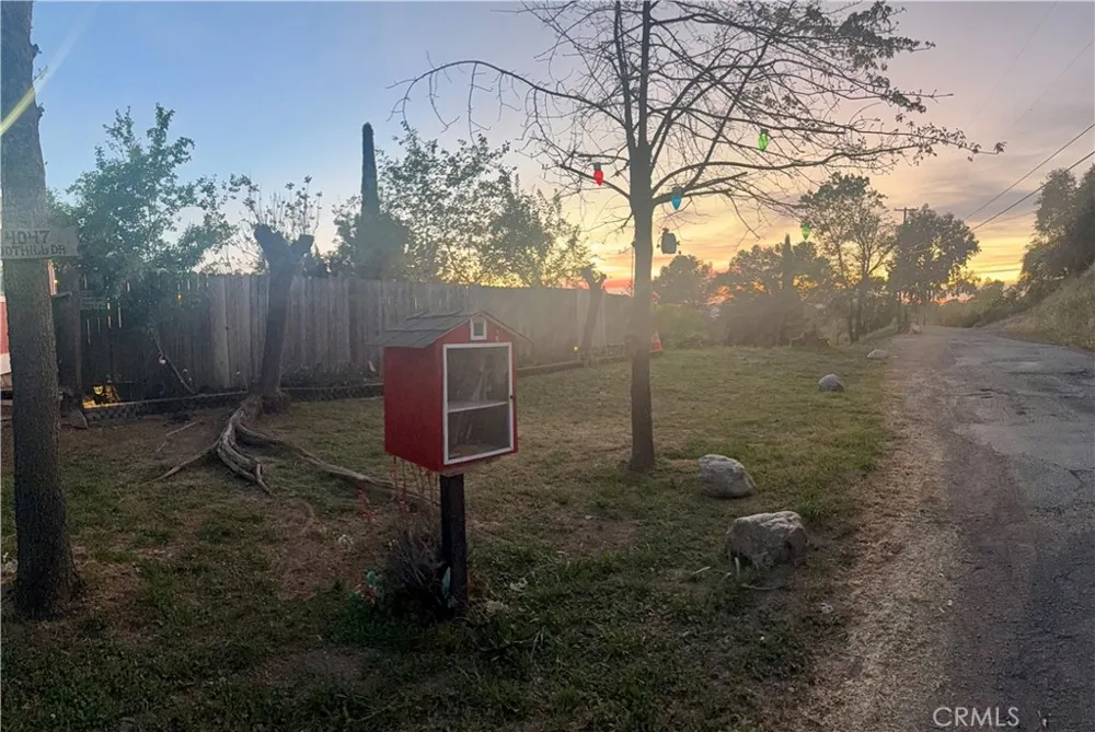 4047 Foothill Lucerne, CA 95458