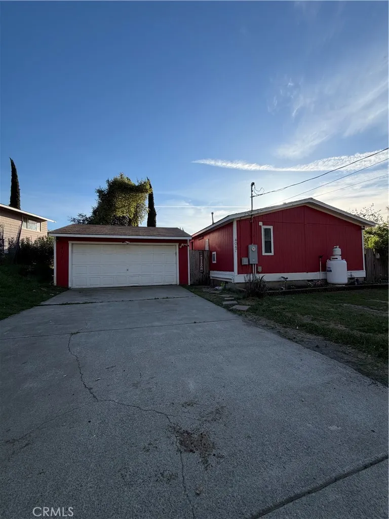 4047 Foothill Lucerne, CA 95458