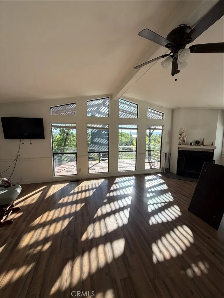 4047 Foothill Lucerne, CA 95458