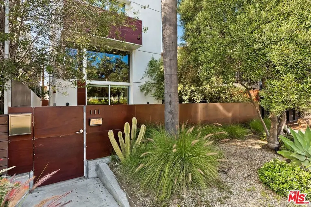 111 Eastwind Street Marina del Rey, CA 90292