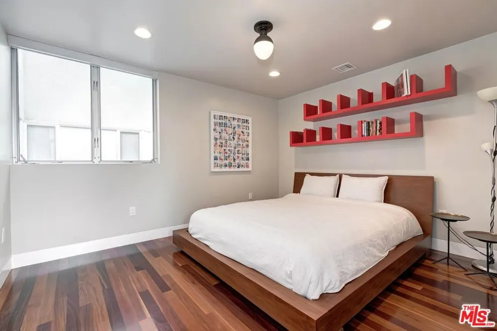111 Eastwind Street Marina del Rey, CA 90292