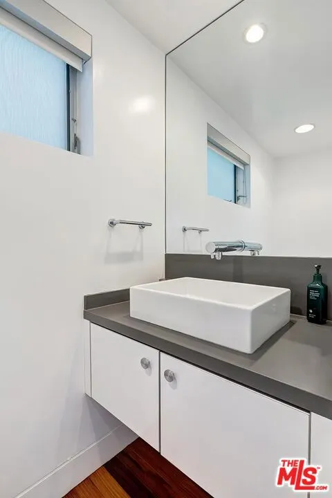 111 Eastwind Street Marina del Rey, CA 90292
