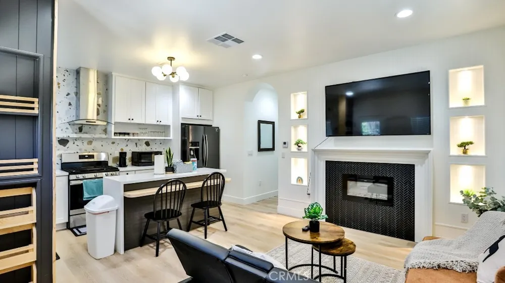 10301 Antigua Street Anaheim, CA 92804