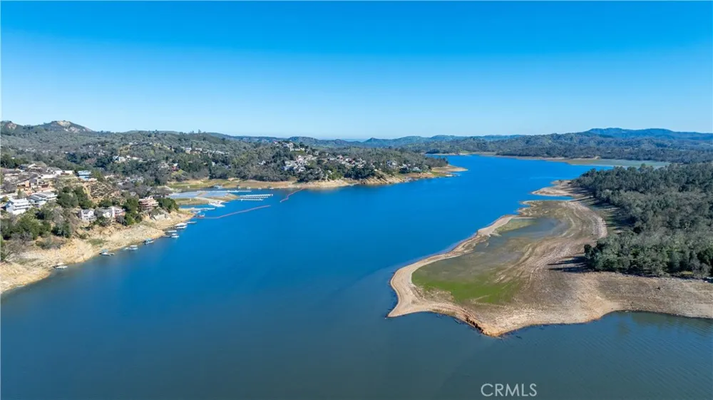 2646 Oak Shores Bradley, CA 93426