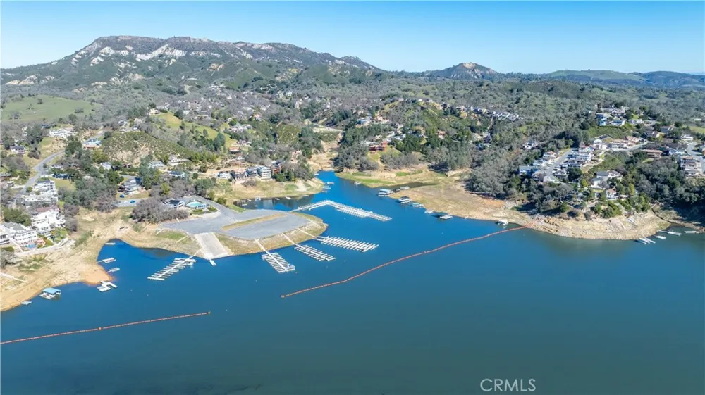 2646 Oak Shores Bradley, CA 93426