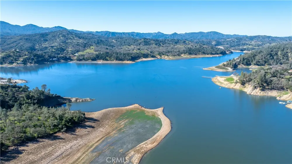 2646 Oak Shores Bradley, CA 93426