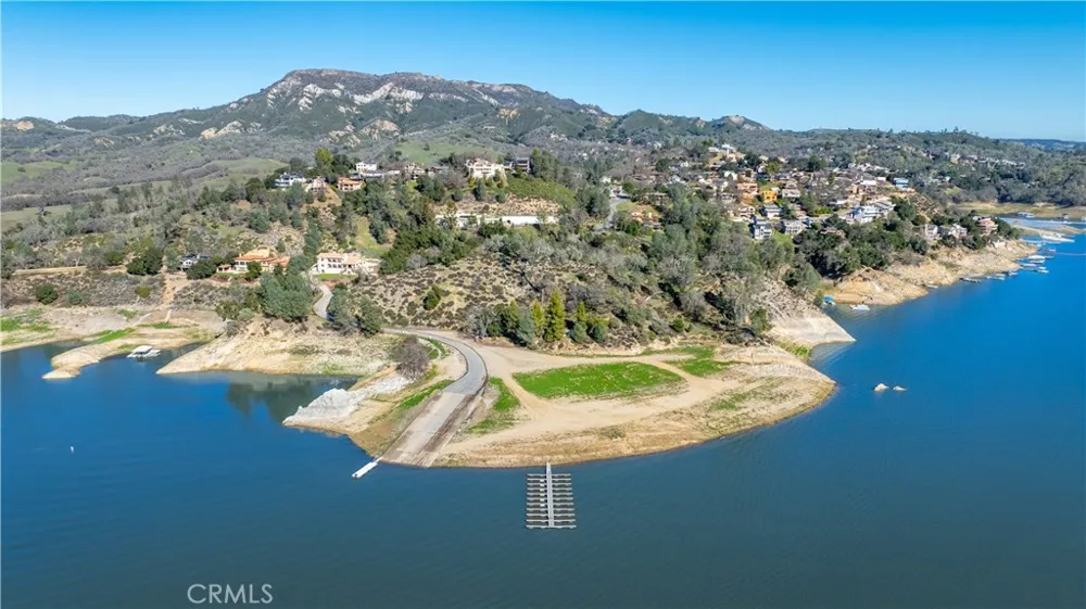 2646 Oak Shores Bradley, CA 93426