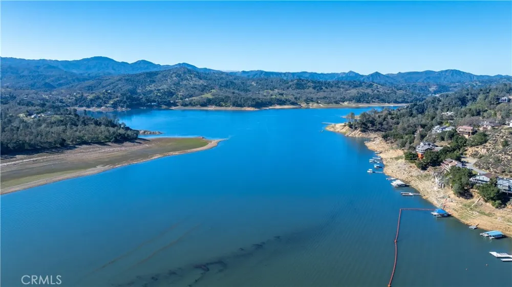 2646 Oak Shores Bradley, CA 93426