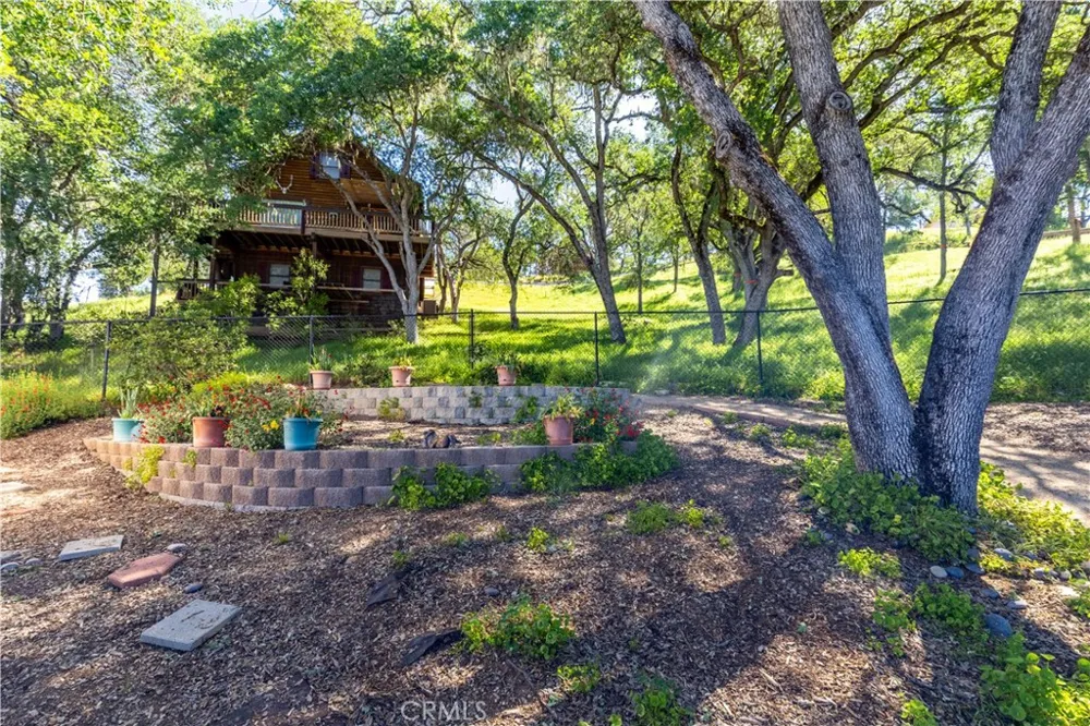 2646 Oak Shores Bradley, CA 93426