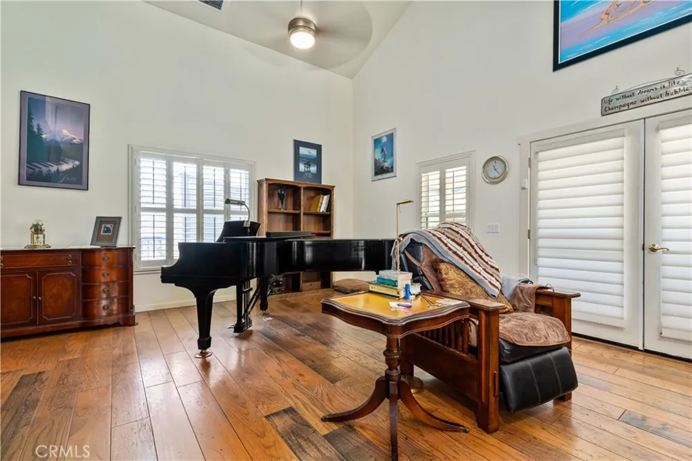 2646 Oak Shores Bradley, CA 93426