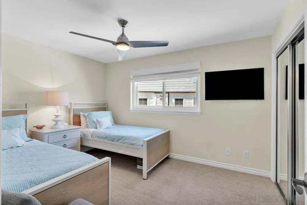 1155 Star Park Circle #1B Coronado, CA 92118