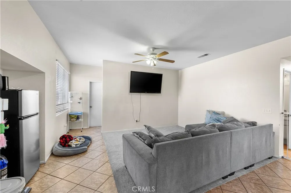 36624 Roosevelt Palmdale, CA 93552