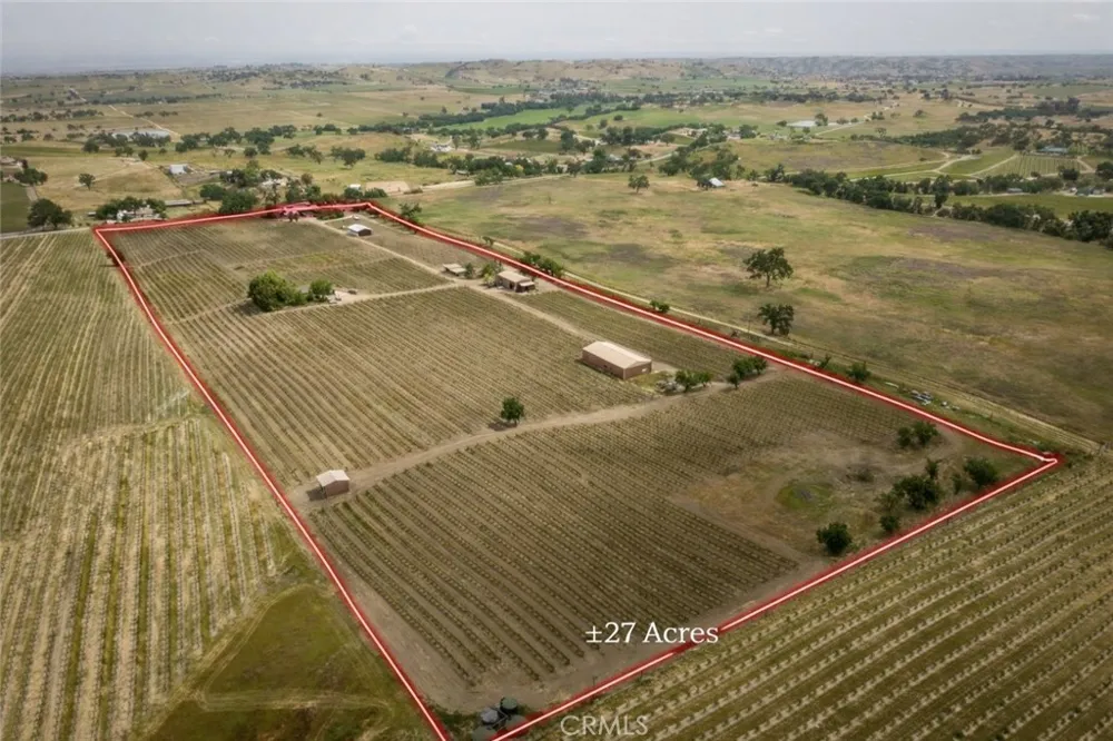 5575 El Pomar Templeton, CA 93465