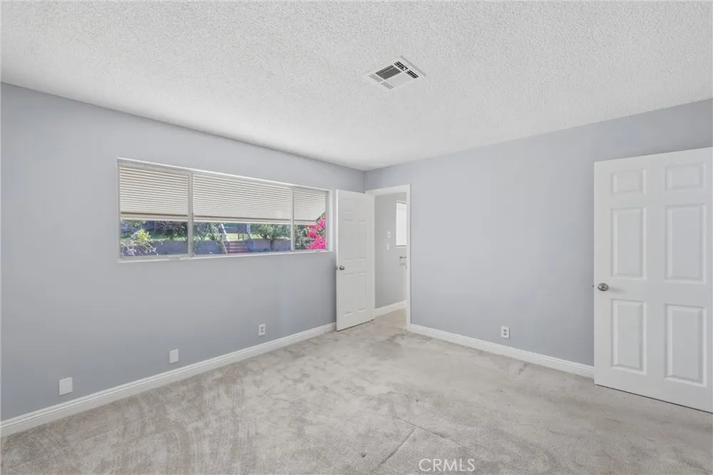 24673 Barton Loma Linda, CA 92354