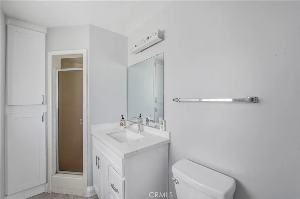 24673 Barton Loma Linda, CA 92354