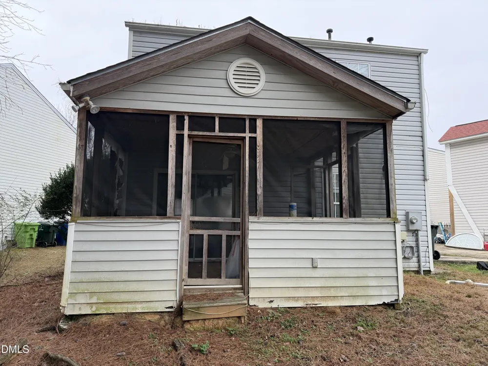 2809 Delco Court Raleigh, NC 27610