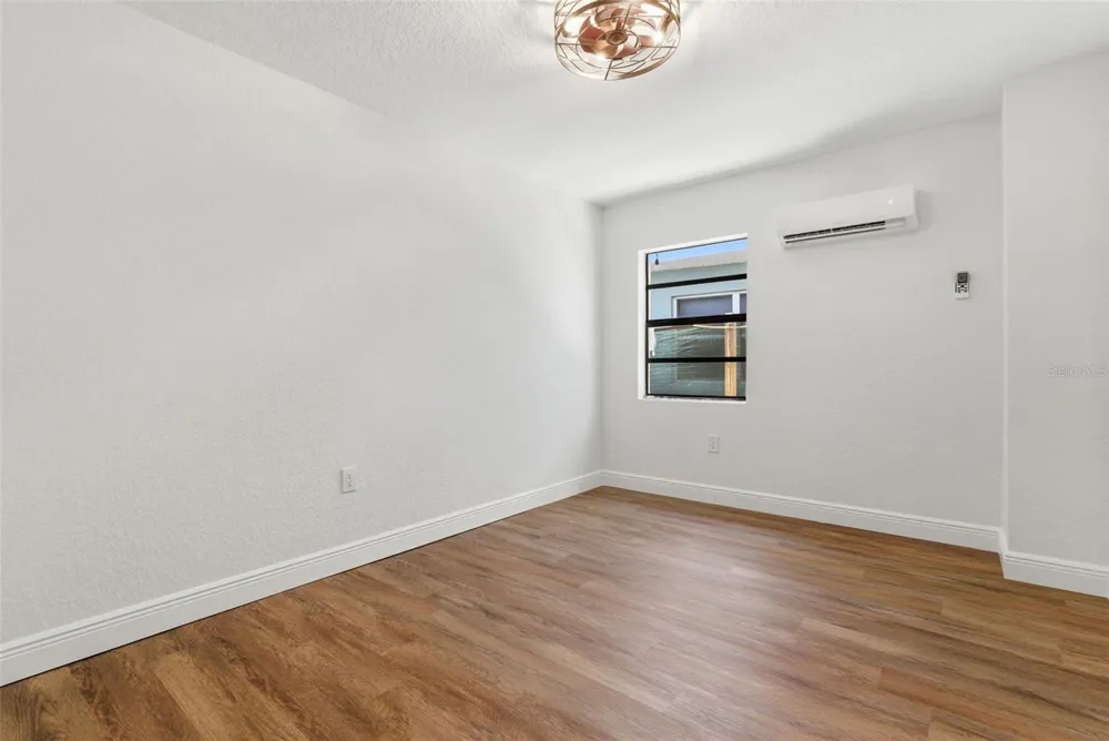 113 145TH AVENUE E #2 Madeira Beach, FL 33708