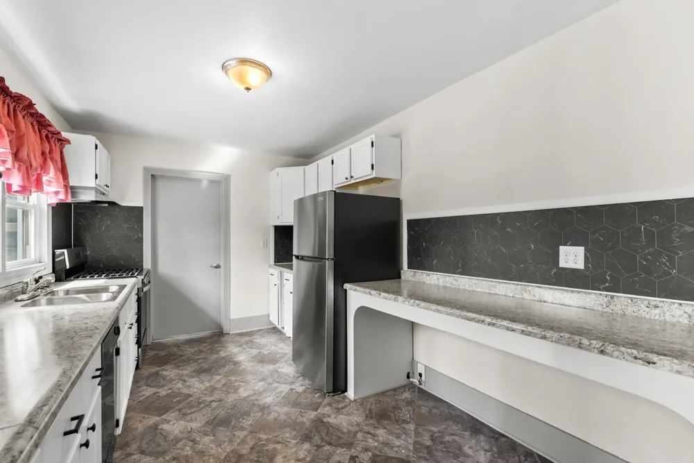 5171 20th Street Kalamazoo, MI 49004