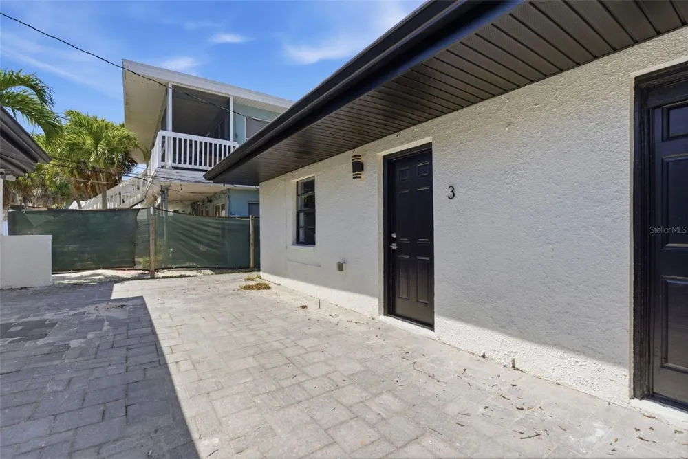 113 145TH AVENUE E #3 Madeira Beach, FL 33708