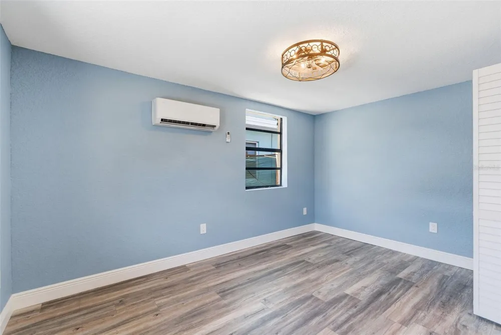 113 145TH AVENUE E #3 Madeira Beach, FL 33708