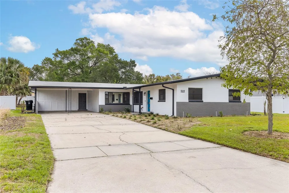 909 MARABON AVENUE Orlando, FL 32806