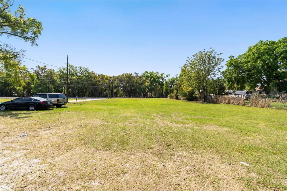 28 REWIS STREET Ocoee, FL 34761