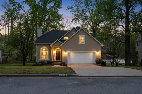 273 Ashbrook Drive
