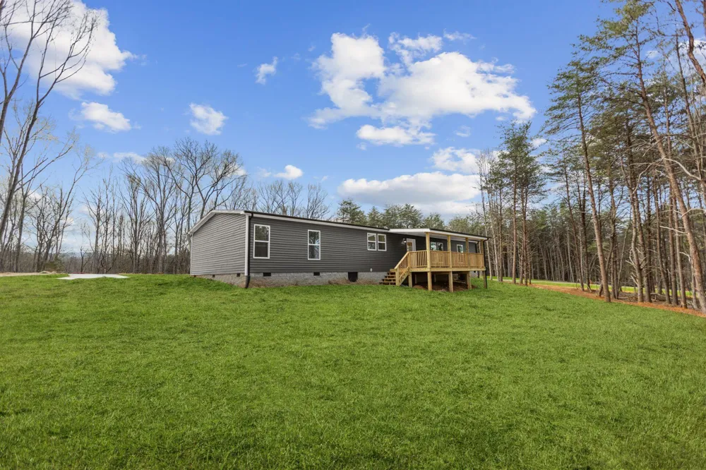 569 County Road 784a Etowah, TN 37331
