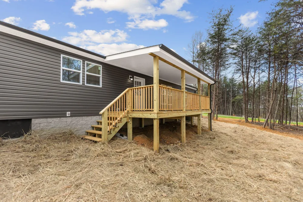 569 County Road 784a Etowah, TN 37331