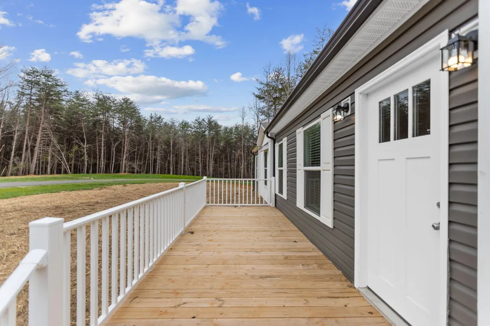 569 County Road 784a Etowah, TN 37331
