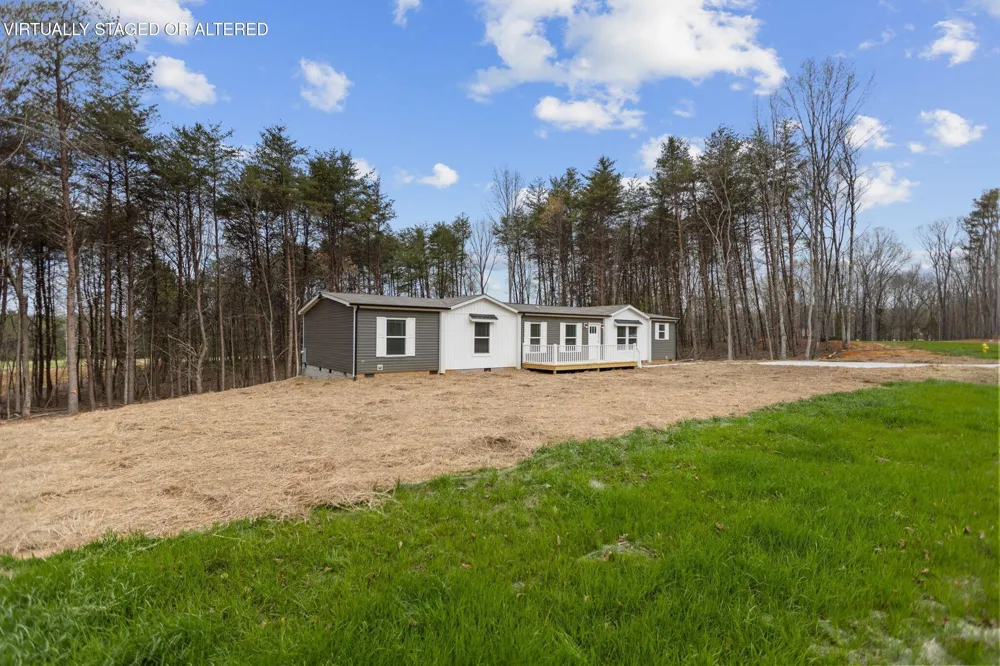 569 County Road 784a Etowah, TN 37331
