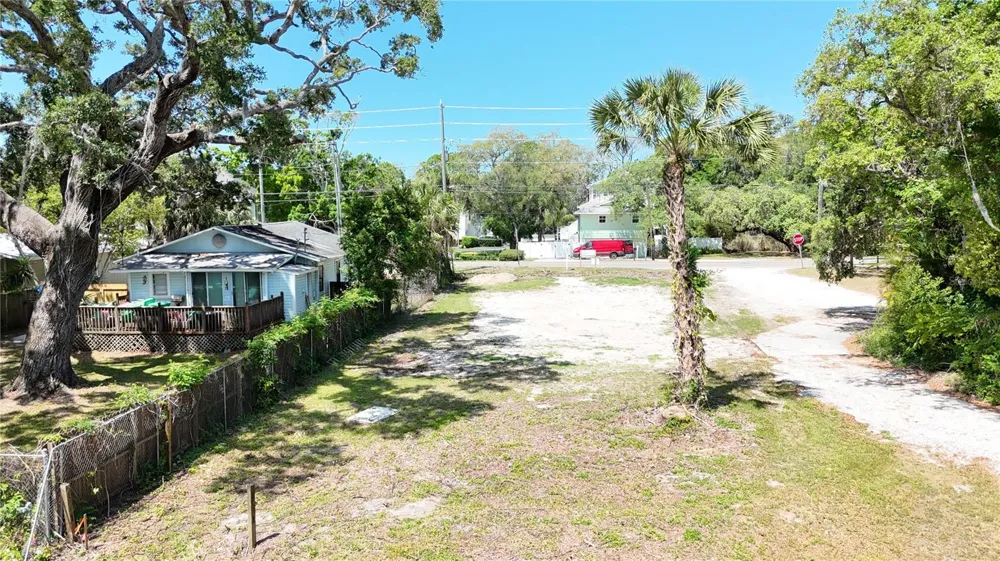 290 ORANGE STREET Palm Harbor, FL 34683