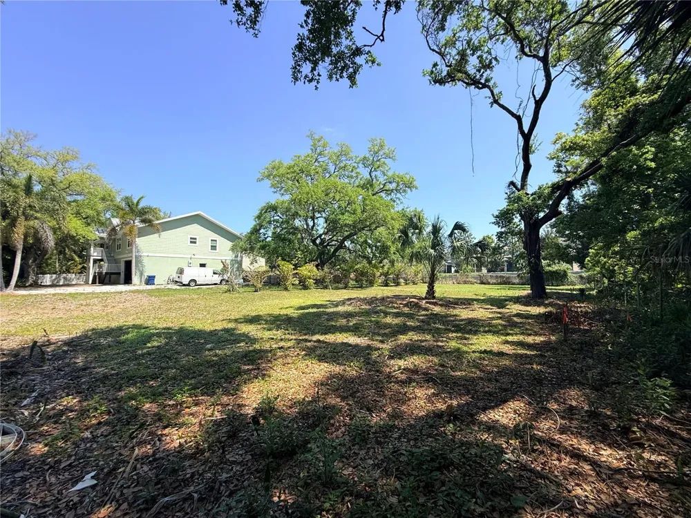 429 ST LOUIS AVENUE Palm Harbor, FL 34683