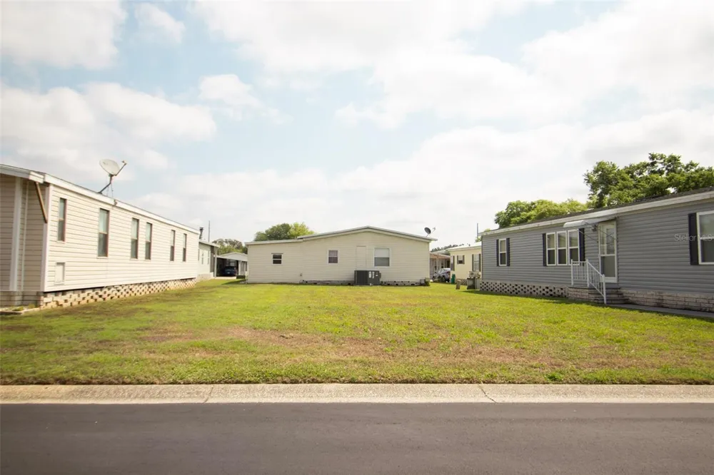 3024 BRIAR STREET Wesley Chapel, FL 33543