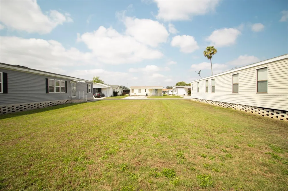 3024 BRIAR STREET Wesley Chapel, FL 33543