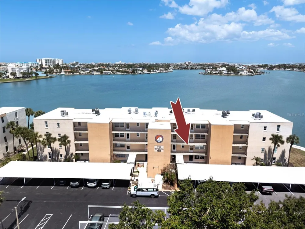 7910 SUN ISLAND DRIVE S #203 South Pasadena, FL 33707