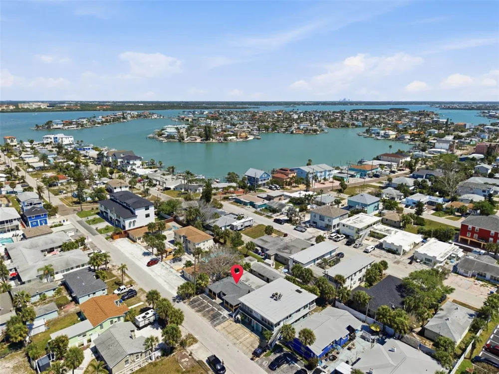 113 145TH AVENUE E #5 Madeira Beach, FL 33708