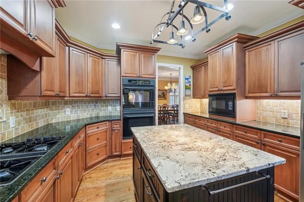44 Kilmartin Point Big Canoe, GA 30143