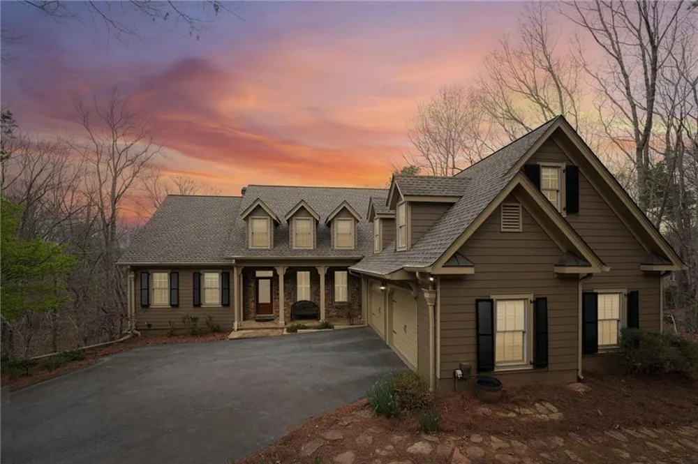 44 Kilmartin Point Big Canoe, GA 30143